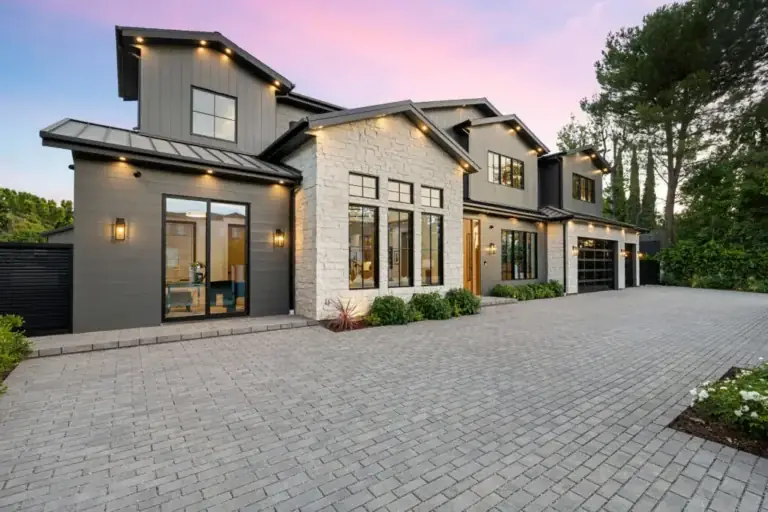 Best Luxury Stone Driveways In The Us Featuring Granite Cobblestone Paving